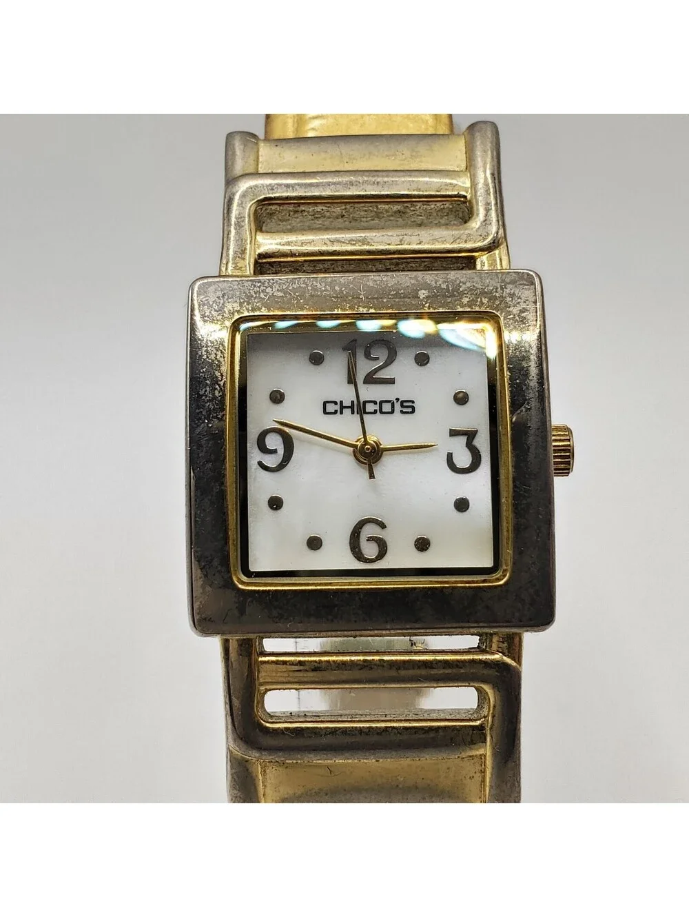 Chicos Quartz Cuff Band Watch Womens 23mm Gold Tone New Battery